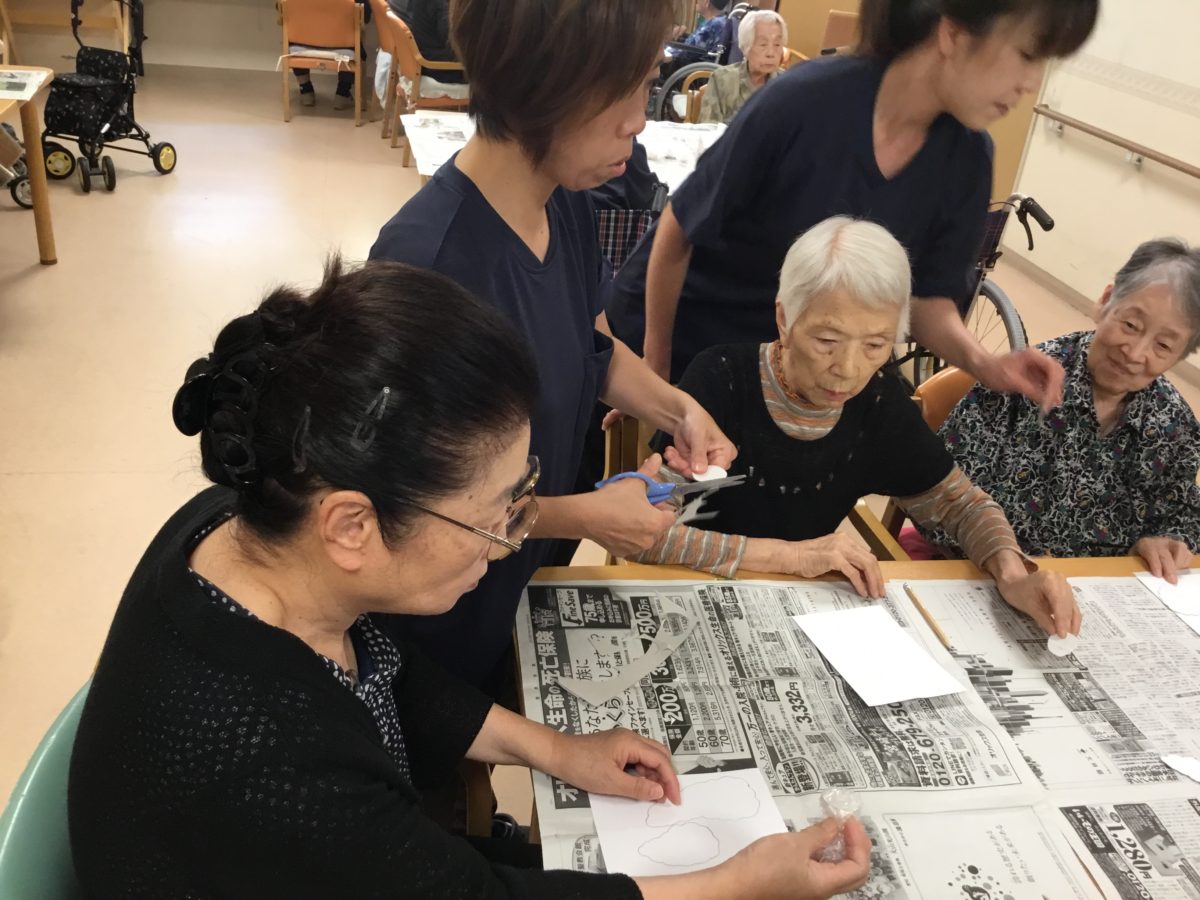 【長居公園】ブドウ画作り