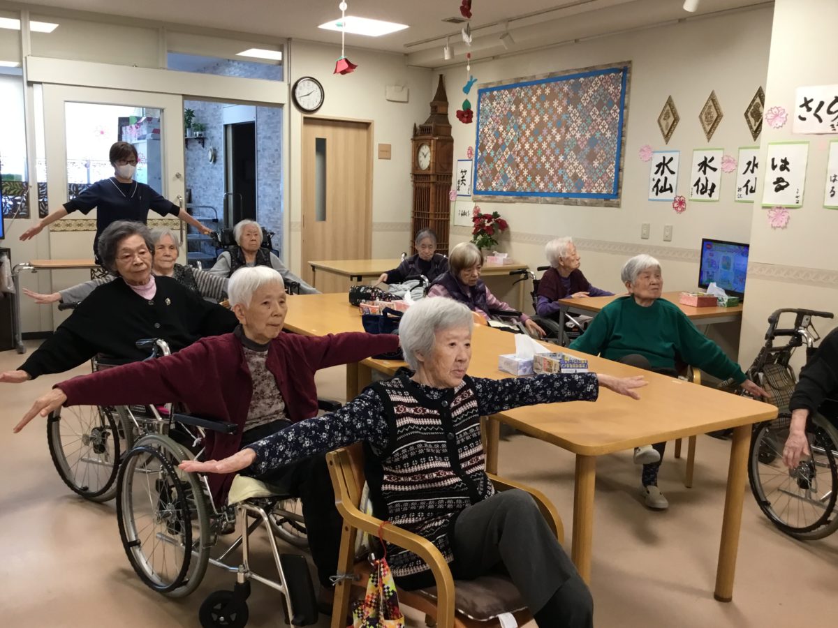 【長居公園】体操のひととき